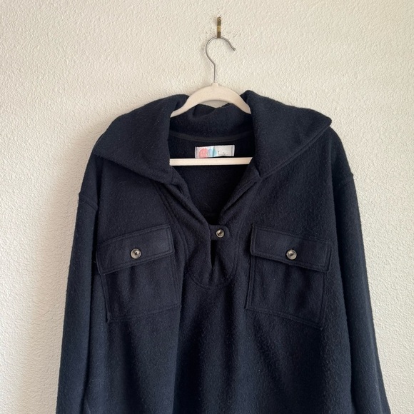 Free People Beach Womens Small Oversized Black Fleece Sweater Slouchy Relaxed - Picture 3 of 10